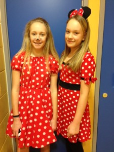Y8 Mini Mouse Attack